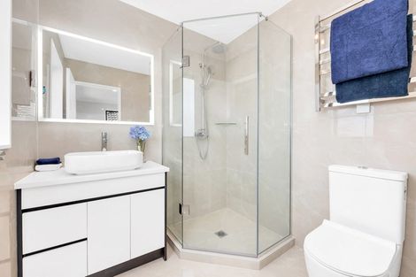 Photo of property in 19 Dungloe Avenue, Flat Bush, Auckland, 2019