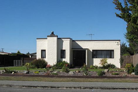 Photo of property in 39 Rhodes Street, Waimate, 7924