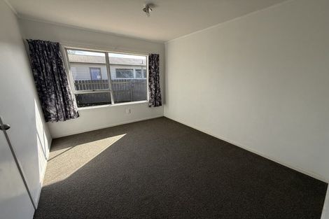 Photo of property in 426 Roscommon Road, Clendon Park, Auckland, 2103