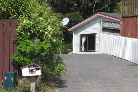 Photo of property in 1/7 Classic Grove, Bayview, Auckland, 0629