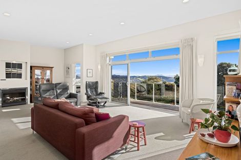 Photo of property in 10 Rangimaarie Crescent, Snells Beach, 0920