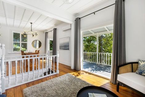 Photo of property in 6 Beach Road, Northcote Point, Auckland, 0627