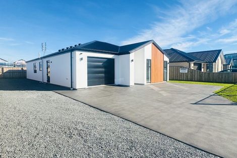 Photo of property in 80 Awatea Road, Hornby, Christchurch, 8025