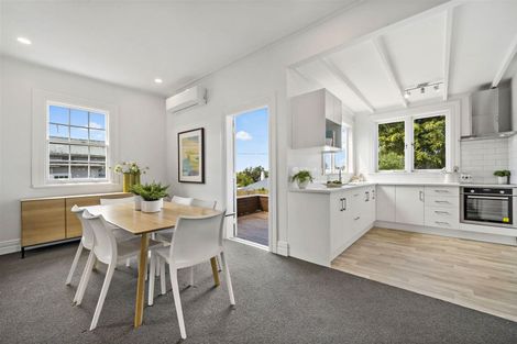 Photo of property in 42 Blockhouse Bay Road, Avondale, Auckland, 1026