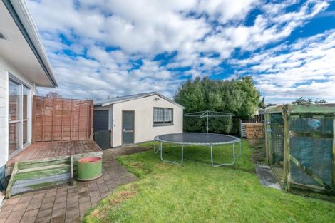 Photo of property in 36 Oakfield Crescent, Pukete, Hamilton, 3200