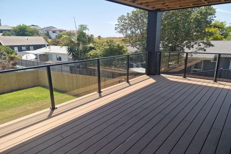 Photo of property in 1335e Papamoa Beach Road, Papamoa Beach, 3118