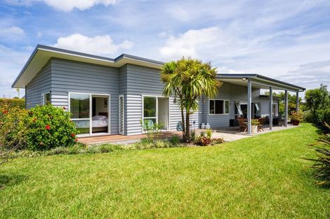 Photo of property in 58 Jack Boyd Drive, Mangawhai Heads, Kaiwaka, 0573
