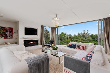 Photo of property in 114 Mangatawhiri Road, Omaha, Warkworth, 0986