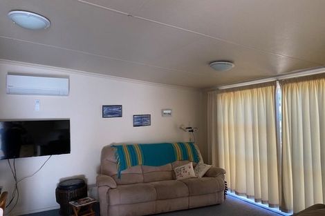 Photo of property in 14 Ruanui Street, Himatangi Beach, Foxton, 4891