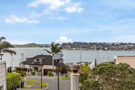 Photo of property in 14 Indus Place, Half Moon Bay, Auckland, 2012