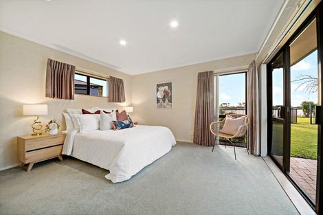 Photo of property in 39 Elsie Drive, Waiuku, 2123