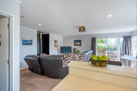 Photo of property in 66b Aorangi Road, Paraparaumu, 5032