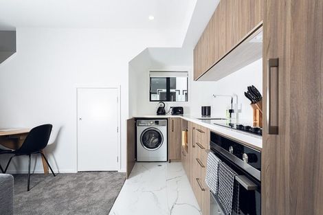 Photo of property in 4/221 Armagh Street, Christchurch Central, Christchurch, 8011