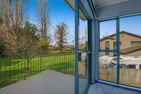 Photo of property in 3a Mckenzie Avenue, Arkles Bay, Whangaparaoa, 0932
