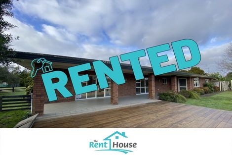 Photo of property in 67 Riverhead Road, Kumeu, 0810