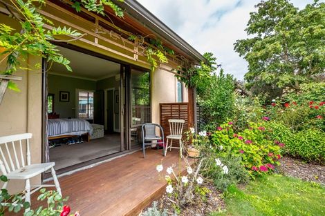 Photo of property in 24 Admiral Road, Gladstone, 5883