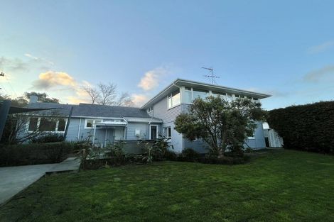 Photo of property in 71 Aberdeen Road, Castor Bay, Auckland, 0620