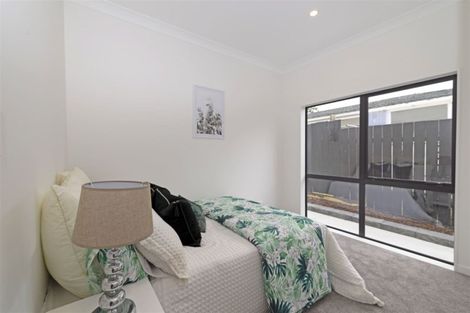 Photo of property in 209a Edmonton Road, Te Atatu South, Auckland, 0610