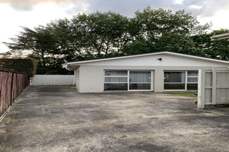 Photo of property in 69 Walworth Avenue, Pakuranga Heights, Auckland, 2010