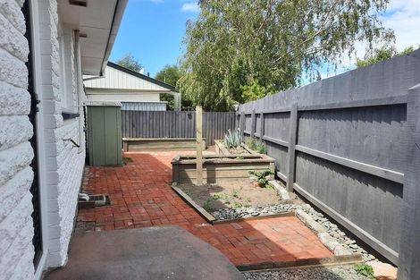 Photo of property in 1/200 Withells Road, Avonhead, Christchurch, 8042