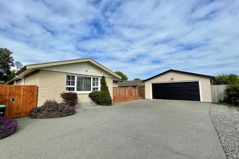 Photo of property in 17b Dalrye Place, Ilam, Christchurch, 8041
