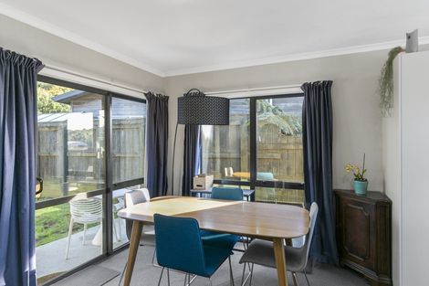 Photo of property in 36 Turriff Crescent, Kenepuru, Porirua, 5022