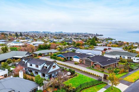 Photo of property in 83 Harvey Street, Waipahihi, Taupo, 3330