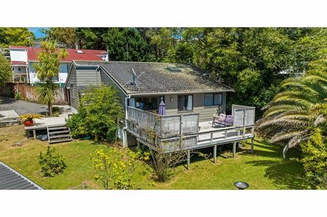 Photo of property in 2/74 Cockayne Crescent, Sunnynook, Auckland, 0620