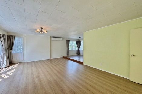 Photo of property in 10 Carter Place, Manurewa, Auckland, 2102