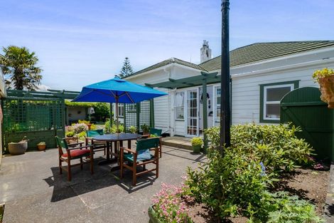 Photo of property in 53 Fantham Street, Hawera, 4610