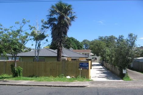 Photo of property in 98 Aranui Road, Mount Wellington, Auckland, 1060