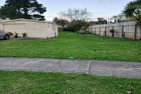 Photo of property in 14 Robertson Road, Ranui, Auckland, 0612