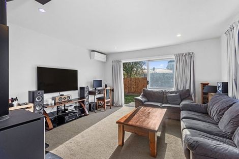 Photo of property in 1/11a Lenton Street, Aranui, Christchurch, 8061