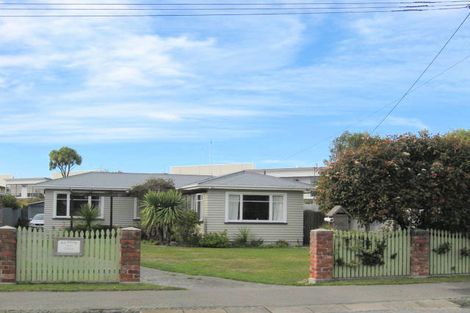 Photo of property in 8 O'briens Road, Sockburn, Christchurch, 8042