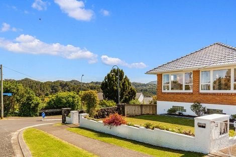 Photo of property in 7 Phillip Avenue, Glen Eden, Auckland, 0602