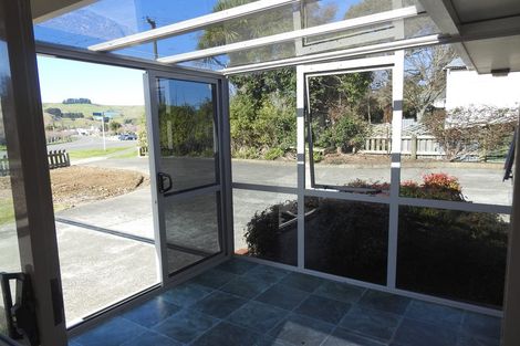 Photo of property in 1 Ongo Road, Hunterville, 4730