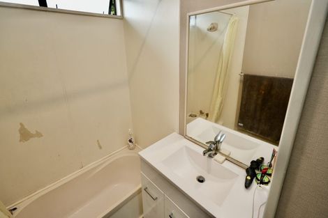 Photo of property in 20 Tiller Close, Kelvin Grove, Palmerston North, 4414