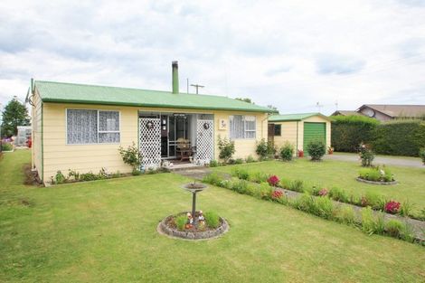 Photo of property in 4 Parker Street, Glenavy, Waimate, 7980