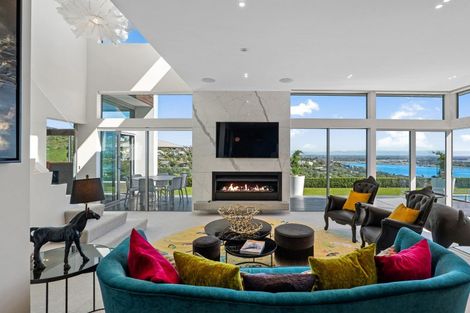 Photo of property in 6 Gazelle Lane, Redcliffs, Christchurch, 8081