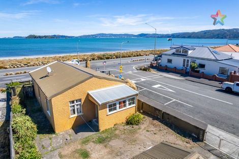 Photo of property in 217 The Esplanade, Petone, Lower Hutt, 5012