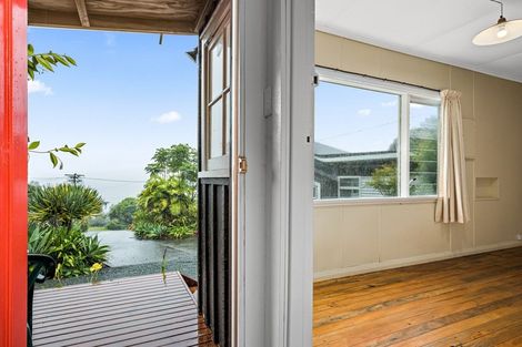 Photo of property in 19 Spray Crescent, Leigh, 0985