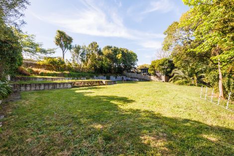 Photo of property in 194 Victoria Avenue, Hokowhitu, Palmerston North, 4410