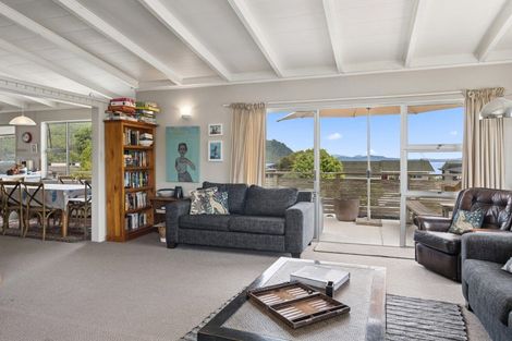 Photo of property in 11 Nisbet Terrace, Kinloch, Taupo, 3377