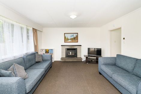 Photo of property in 126 Ruamahanga Crescent, Terrace End, Palmerston North, 4410