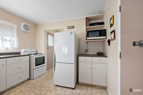 Photo of property in 11 Waddington Drive, Naenae, Lower Hutt, 5011