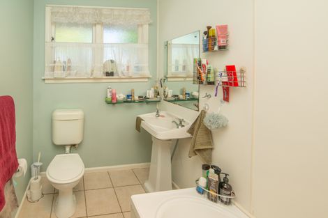 Photo of property in 63 Lochee Road, Upper Riccarton, Christchurch, 8041