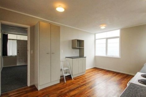 Photo of property in 61 Te Aute Road, Havelock North, 4130