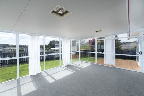 Photo of property in 26 Heta Road, Highlands Park, New Plymouth, 4312