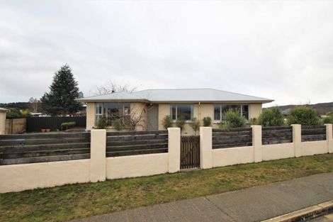 Photo of property in 90 Ashworth Street, Alexandra, 9320