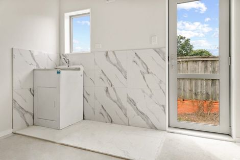 Photo of property in 52d Capstick Road, Otara, Auckland, 2023